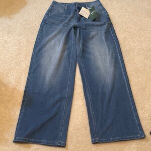 HALARA Flex Denim Wide Legged Jeans